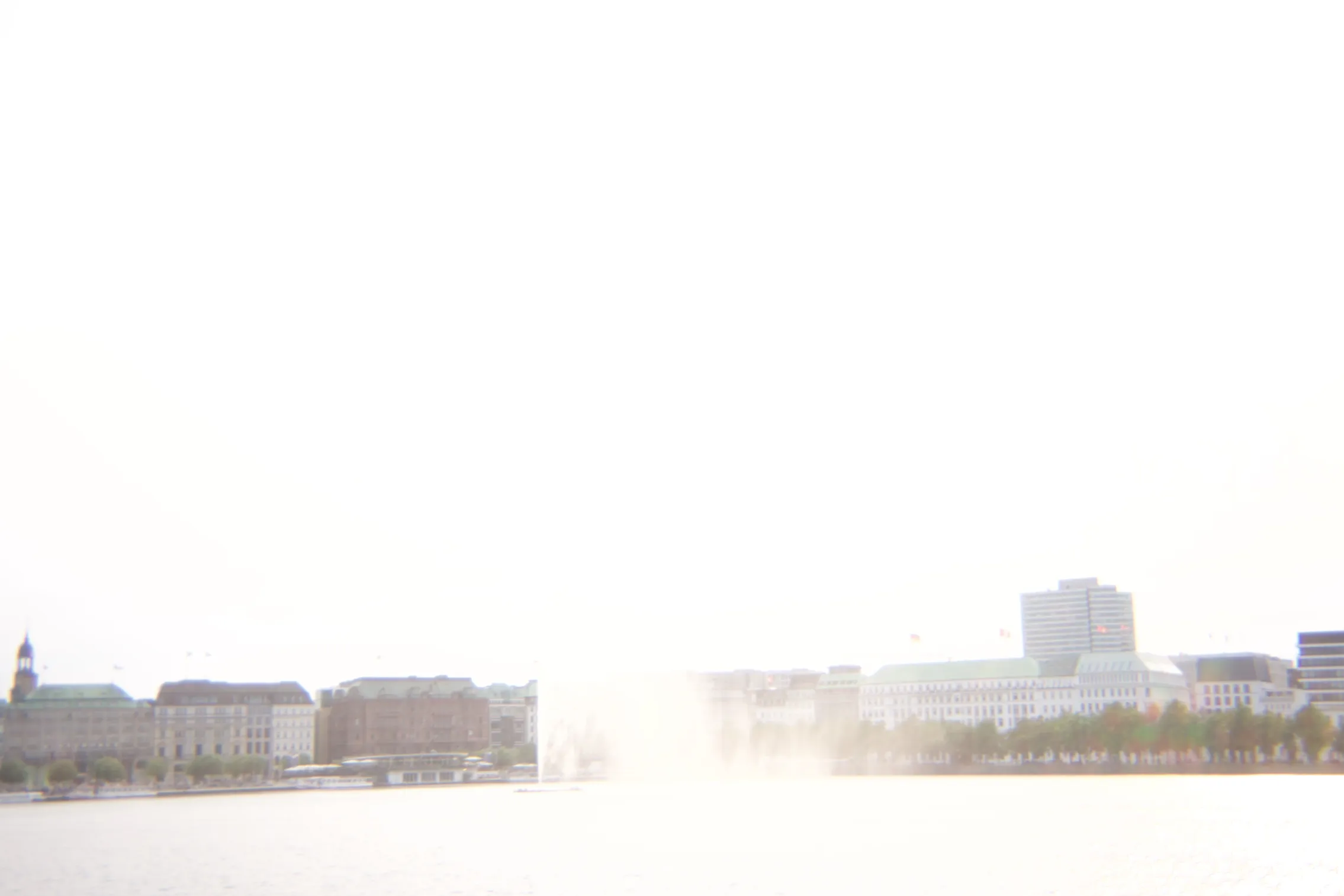 alster river, v overexposed but pretty